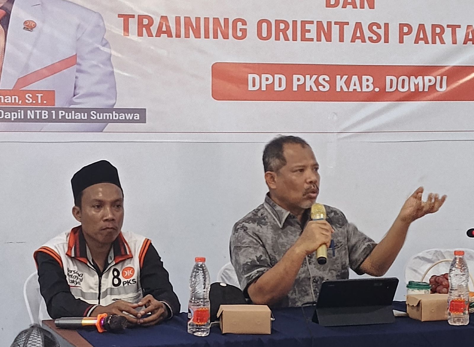 Johan Rosihan Tegaskan Peran Strategis DPC dalam Training Orientasi PKS Dompu